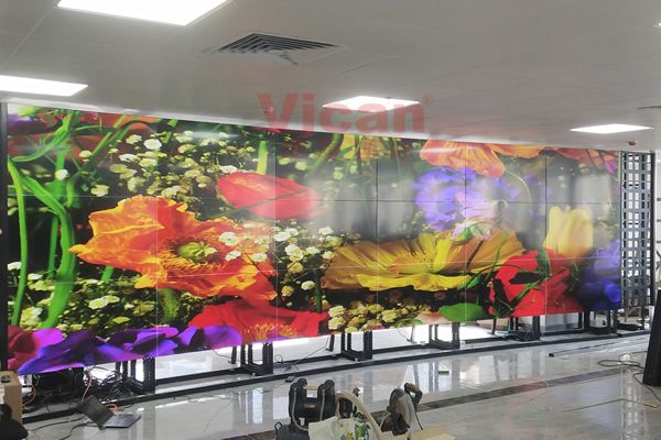 中国华电集团广东公司-无缝拼接屏