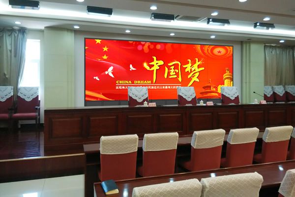 无缝拼接屏的使用寿命一般是多长时间？