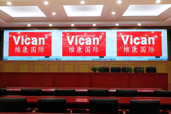 无缝拼接屏提高商场品牌形象