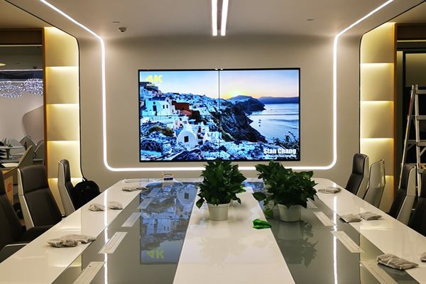 液晶拼接屏出现色差问题怎么解决？