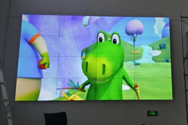 深圳液晶拼接屏的采购需要注意什么？