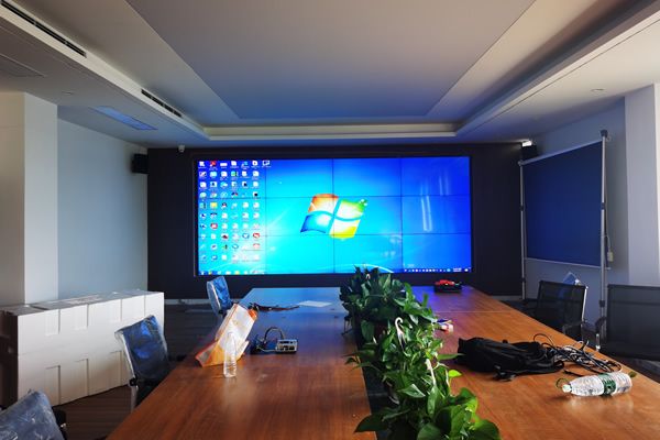 液晶电视机与液晶拼接屏有什么区别？