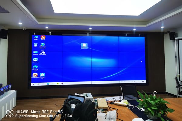 会议显示屏的作用_会议大屏有哪些_会议室选择拼接屏有什么优势