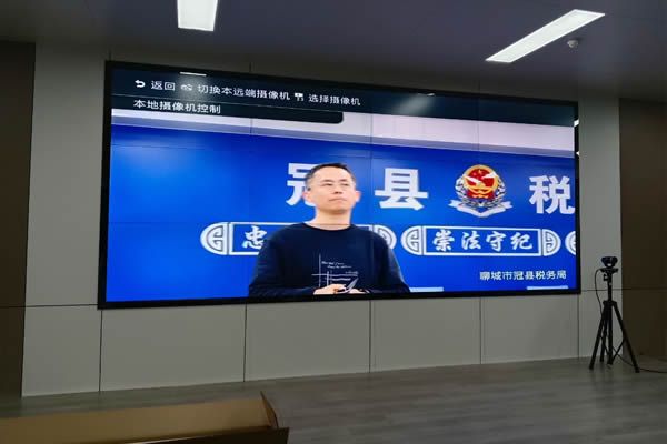 200路监控点需要多少块拼接屏，一块拼接屏一般显示多少路监控画面？