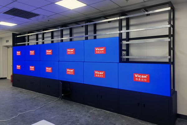 液晶拼接屏的价格多少钱，该如何选择？