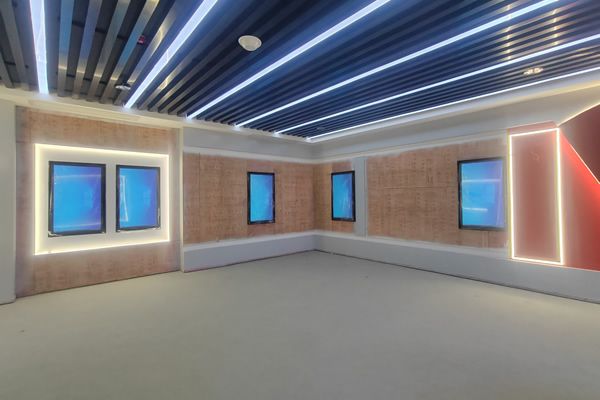 大尺寸的触摸显示屏有哪些，哪些显示大屏支持触控功能的？