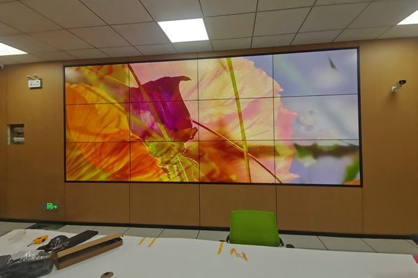 笔记本怎么连接会议大屏的，会议大屏与笔记本连接方法