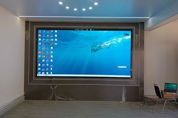 投影机和拼接屏、LED显示屏有什么区别