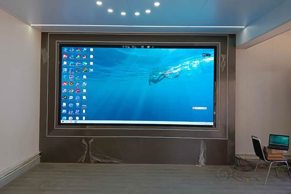 P2和P3的LED显示屏有什么差别，哪个性价比高？