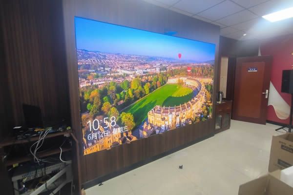 P1.53和P1.86小间距LED显示屏的差别多大？