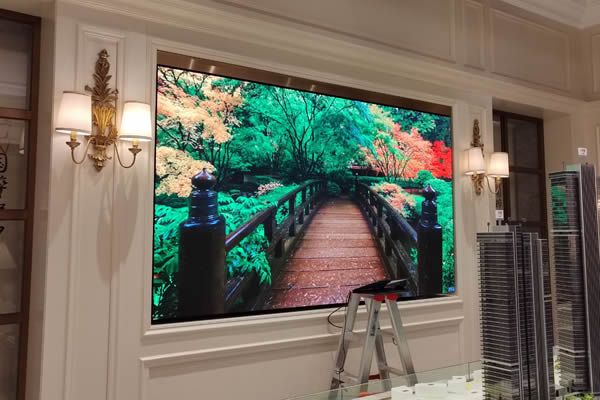 COB显示屏和传统的LED显示屏有什么区别？